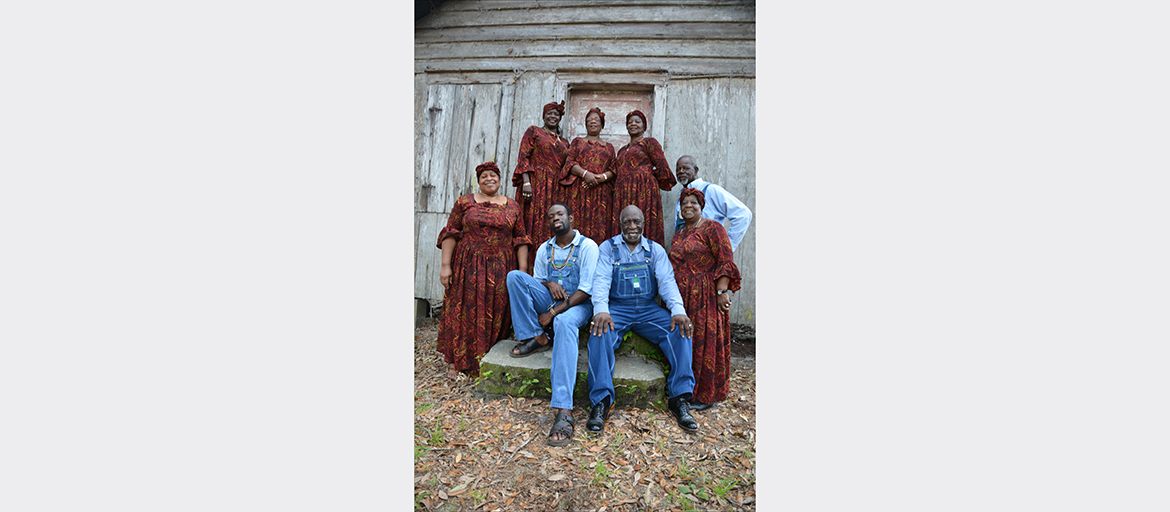McIntosh County Shouters, photo by Dan Sheehy, Smithsonian Institution McIntosh County Shouters, photo by Dan Sheehy, Smithsonian Institution