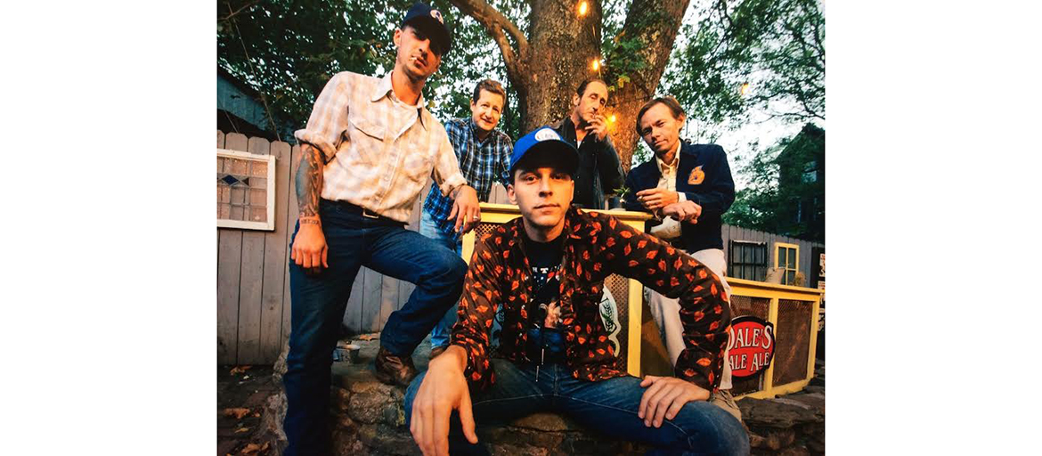 Brody Hunt and The Handfulls web Brody Hunt & The Handfulls