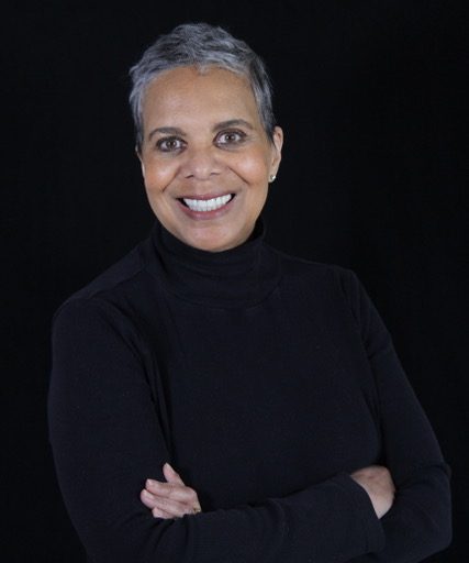 portrait of Linda Earley Chastang