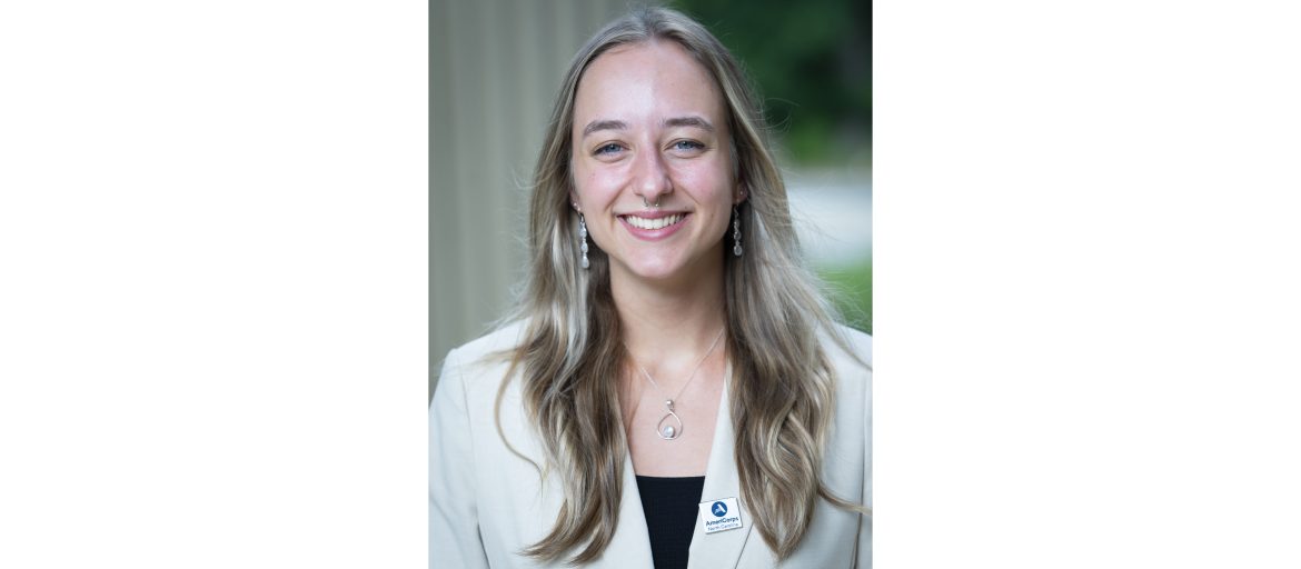 a photo of Ona Elkins '24