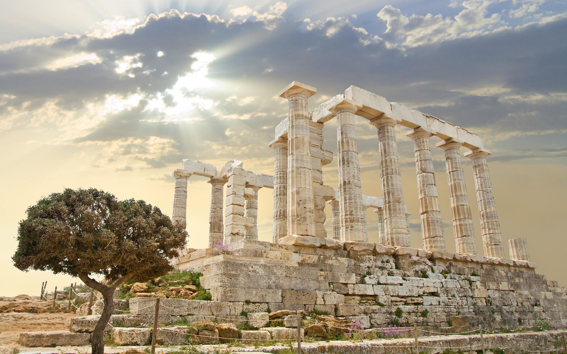 Ancient Lessons for a Modern World | UNC Asheville First-Year Seminar